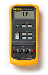 Fluke 715电压电流校准器